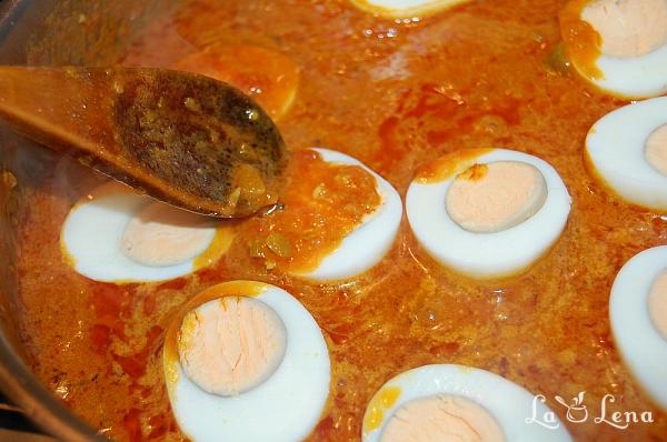 Curry de ouă (Egg Curry) - Pas 10