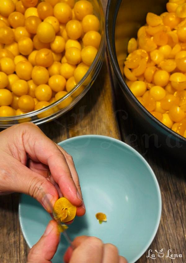 Dulceață de Corcodușe, sau Confiture de Mirabelles - Pas 2