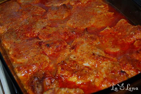 Friptură de porc în sos de usturoi, la cuptor - Pas 11