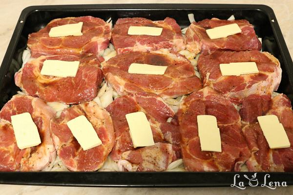 Friptură de porc cu ceapă, la cuptor - Pas 8