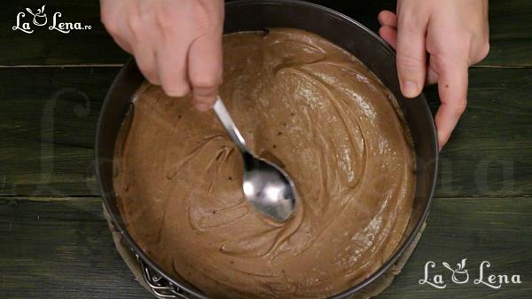 Gingerbread Cake, sau Prăjitură de Turtă Dulce - Pas 5