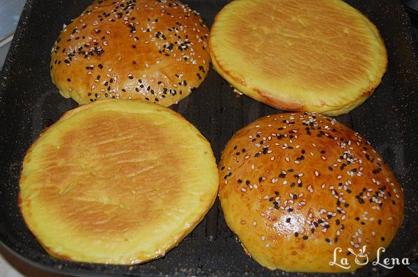 Hamburgeri de casă - Pas 2