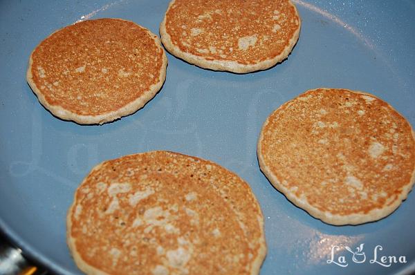Pancakes cu Quinoa - Pas 6
