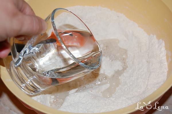 Pâine din 4 ingrediente, pentru începători - Pas 2
