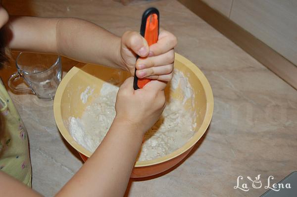 Pâine din 4 ingrediente, pentru începători - Pas 3
