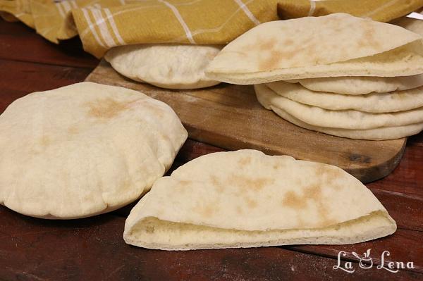 Pita Bread, sau Lipie Arabeasca - Pas 18