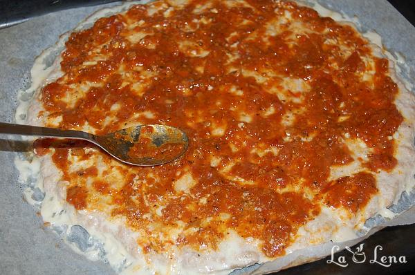 Pizza cu blat de carne tocata - Meatza - Pas 5
