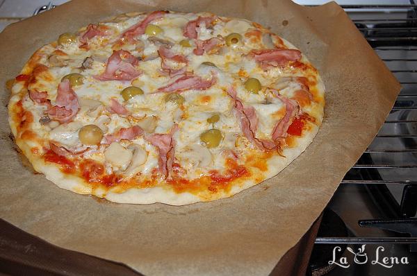 Pizza lui Gennaro, sau Pizza în stil italian - Pas 18