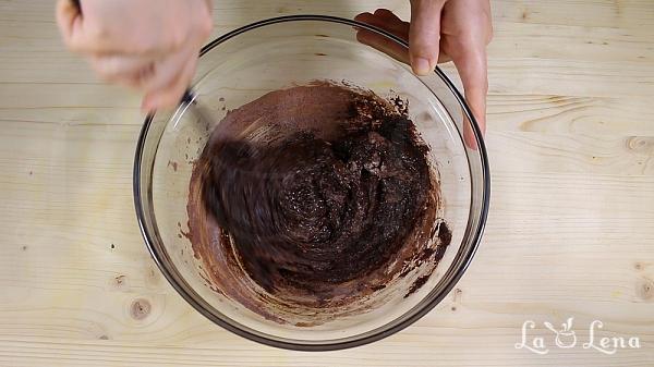 Prajitura desteapta cu ciocolata - Pas 6