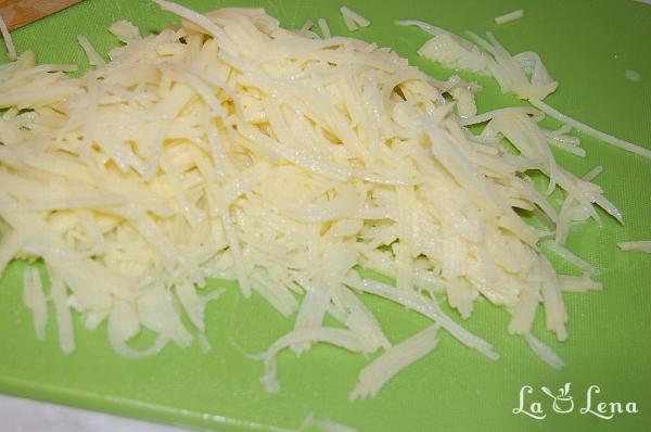 Salată "Cuib de prepeliță" - Pas 1