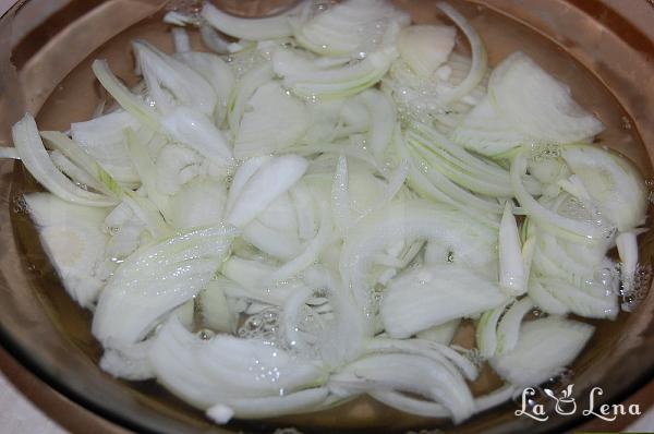 Salată cu calamari și porumb - Pas 4