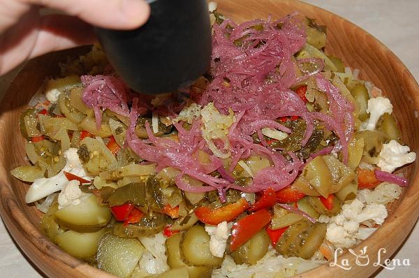 Salată de Murături - Pas 9
