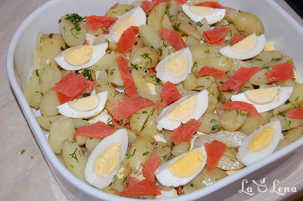 Salata de cartofi cu somon afumat - Pas 13