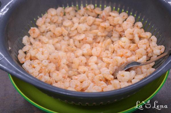 Salată de creveți suedeză, sau Skagenr&ouml;ra - Pas 3