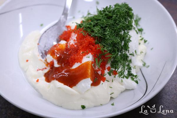 Salată de creveți suedeză, sau Skagenr&ouml;ra - Pas 4