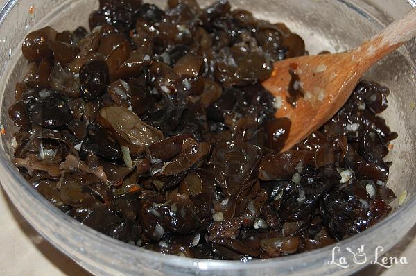 Salată din urechi de lemn marinate - Pas 10