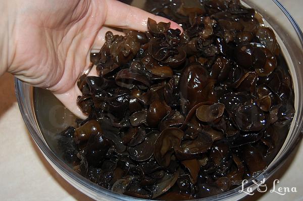 Salată din urechi de lemn marinate - Pas 5