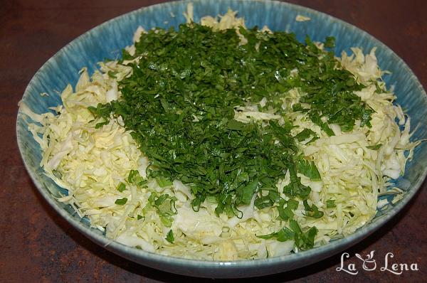 Salata libaneza de varza (Malfouf) - Pas 4