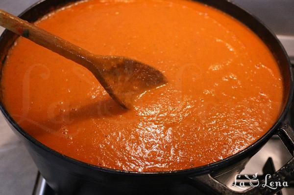 Sos din roșii de sezon, la borcan - Pas 15