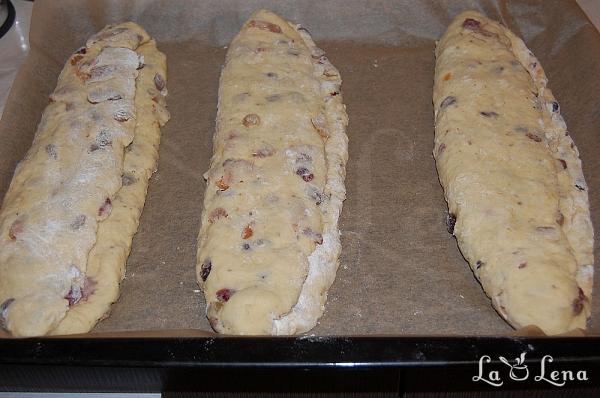 Stollen rapid cu brânză - Pas 10