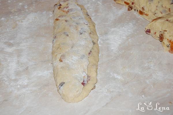 Stollen rapid cu brânză - Pas 9