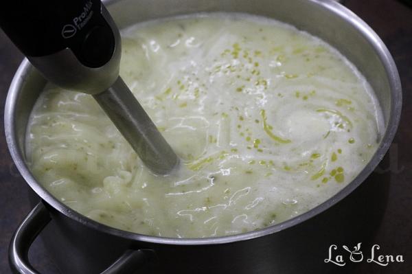 Supă cremă de dovlecei sau zucchini - Pas 10