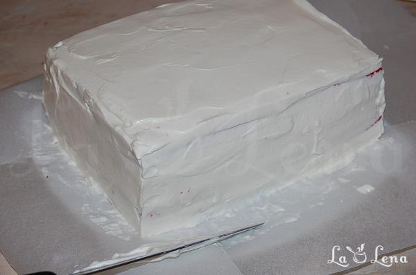 Tort Red Velvet, variantă rapidă - Pas 18