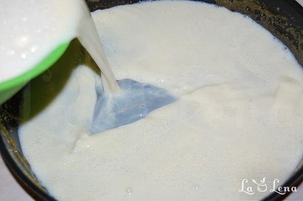 Tort de cremă de zahăr ars - Pas 4