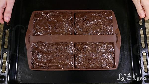 Vafe (Gaufres) cu ciocolată - Pas 11