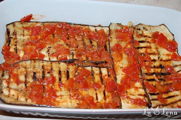 Vinete gratinate cu sos de roșii și cașcaval (Melanzane alla Parmigiana) - Pas 9