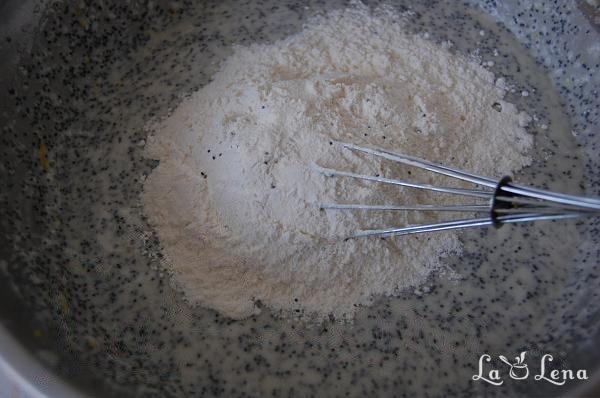 Chec cu mac si nuca de cocos - Pas 6