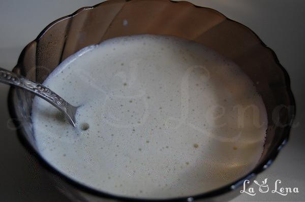 Cheesecake fără foc - Pas 2