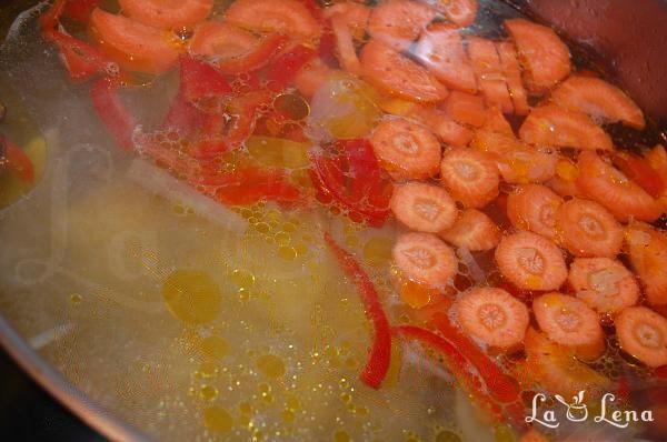 Ciorbă de pui cu orez și legume - Pas 6
