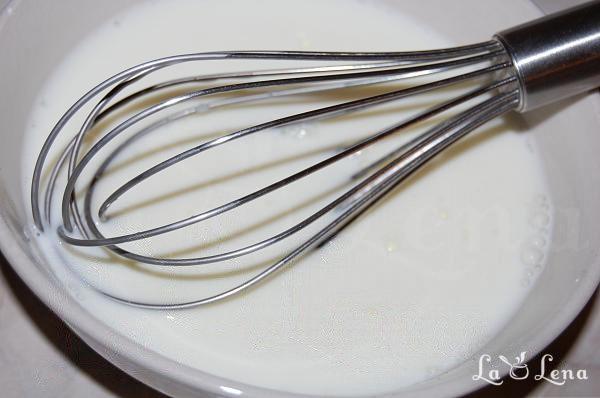 Cremă de lapte cu ciocolată albă - Pas 3