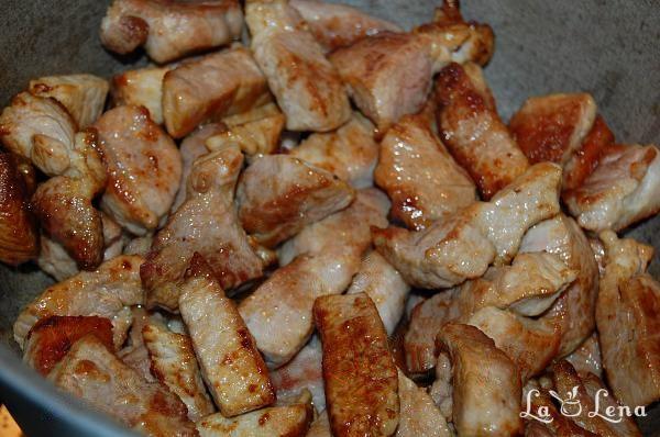Mâncare de cartofi cu carne - Pas 3