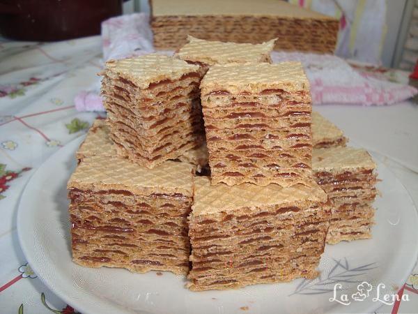 Napolitane cu cremă de ciocolată