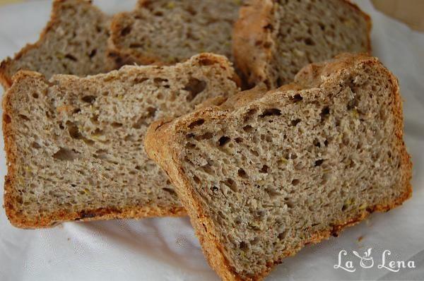 Pâine cu dovlecei (zucchini)