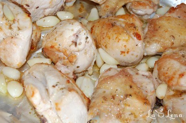 Pui cu 40 de catei de usturoi (Poulet aux 40 gousses d'ail) - Pas 10