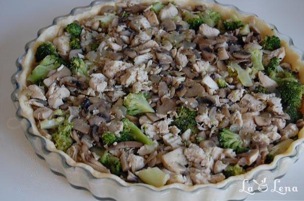 Quiche(Tarta) cu pui, ciuperci si broccoli - Pas 9