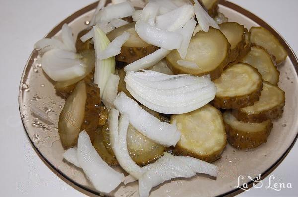 Ragù cu castraveți murați - Pas 4