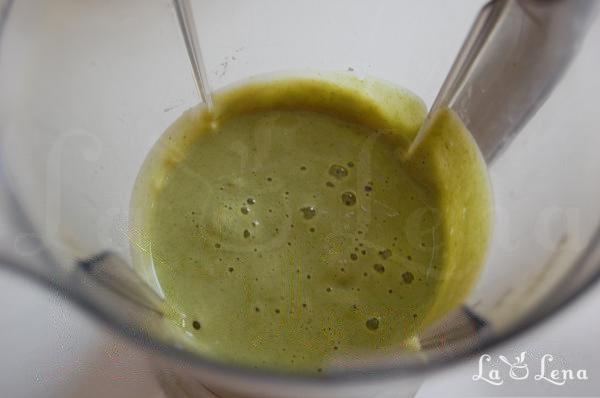 Ruladă cu broccoli și piept de pui - Pas 7