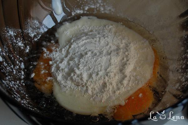 Ruladă cu omletă și piept de pui - Pas 2