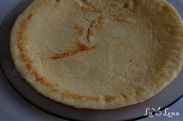 Ruladă cu omletă și piept de pui - Pas 6