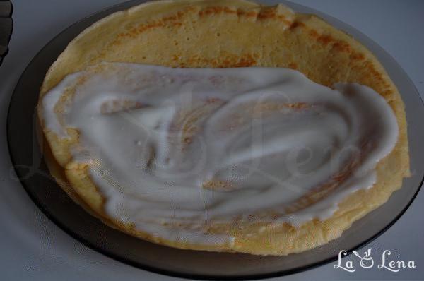 Ruladă cu omletă și piept de pui - Pas 7