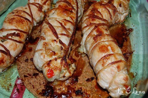 Ruladă din piept de pui cu ciuperci și legume - Pas 10