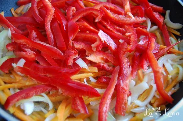 Salată caldă cu ficăței și legume - Pas 3
