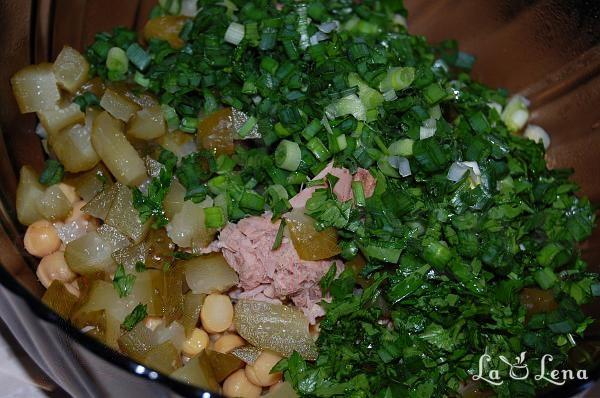 Salată cu ton și năut - Pas 4