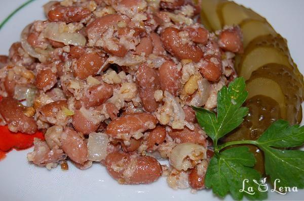 Salata de fasole cu nuci - Pas 6