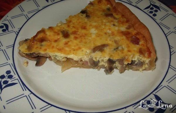 Tartă cu ciuperci și bacon